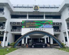 Syarat Cumlaude-mediapijar.com