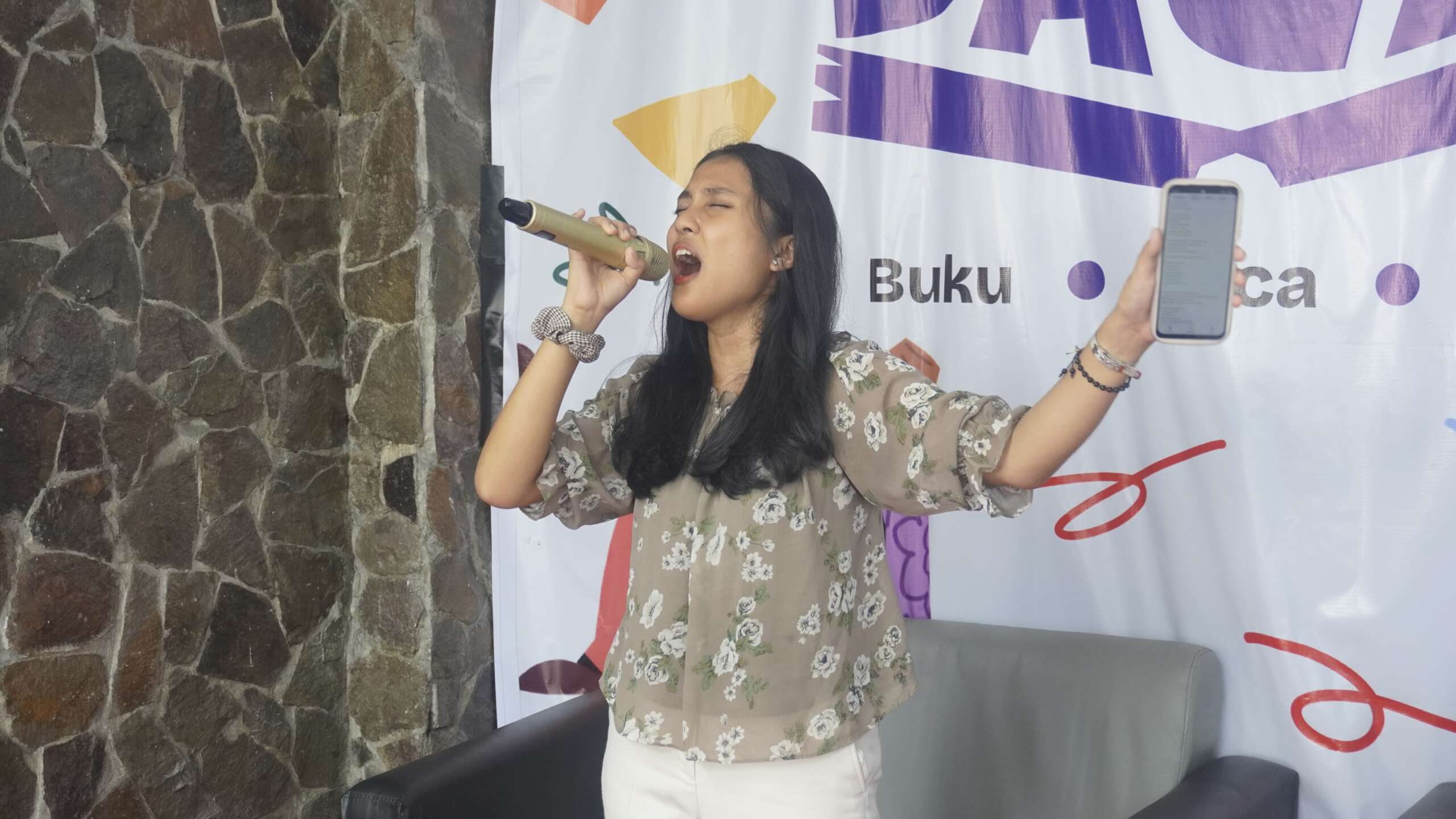Mendalami Puisi dan Pupuk Minat Baca Kawula Muda Melalui Nusa Membaca - www.mediapijar.com