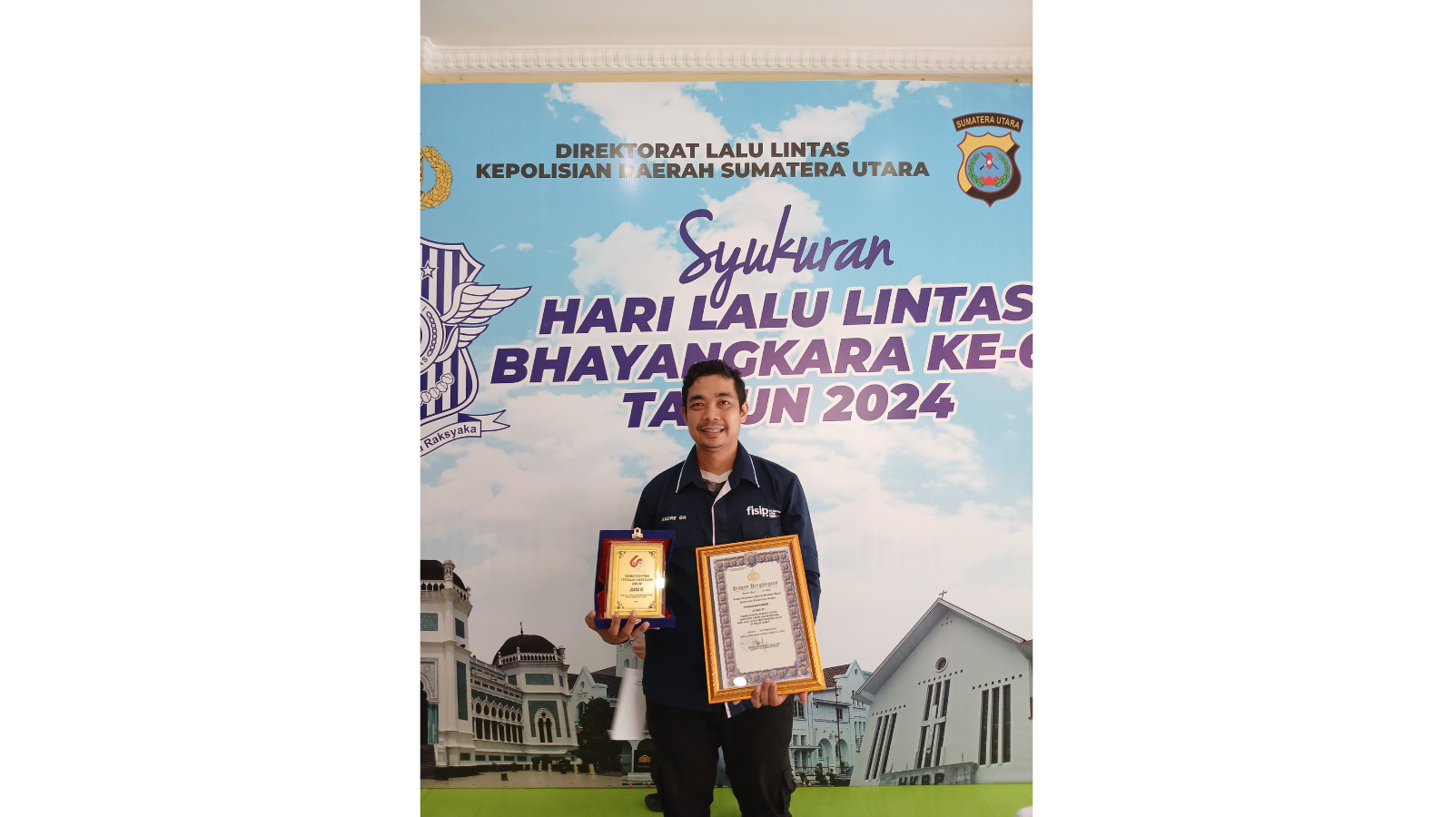 Andre Genesa Harahap, Mahasiswa Difabel Raih Penghargaan dan Ajak Masyarakat Bangun Budaya Tertib Lalu Lintas - www.mediapijar.com