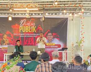 Memahami Peran Mahasiswa dalam Politik Lewat Dialog Publik Bersama Rocky Gerung - www.mediapijar.com