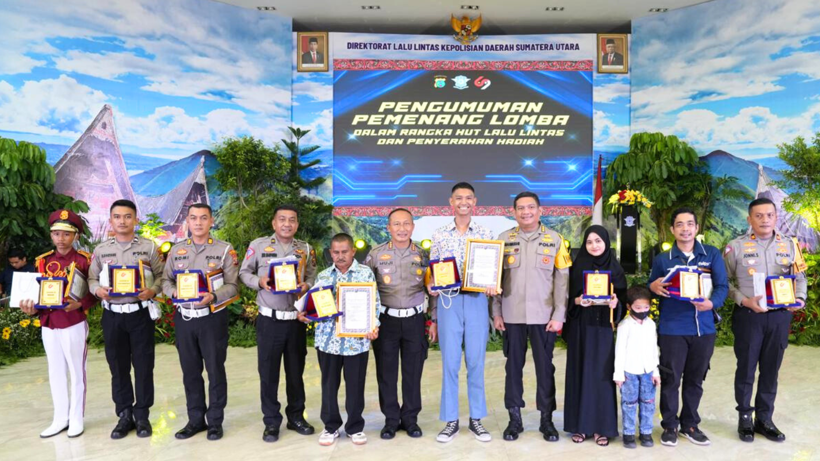 Andre Genesa Harahap, Mahasiswa Difabel Raih Penghargaan dan Ajak Masyarakat Bangun Budaya Tertib Lalu Lintas - www.mediapijar.com