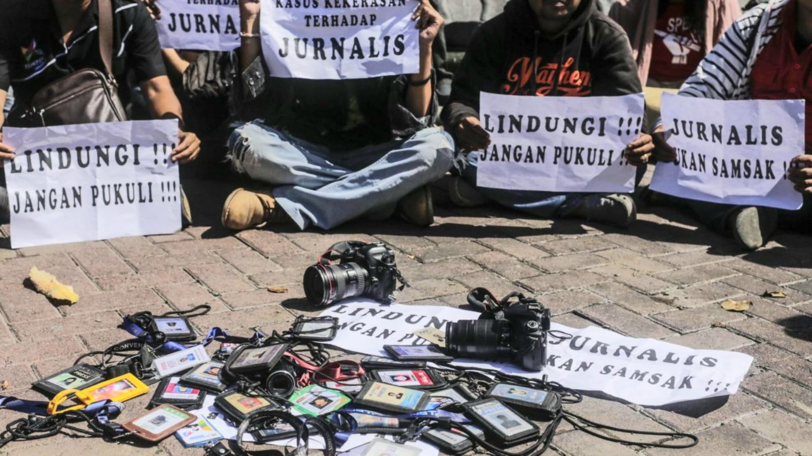 Ruang Aman Terancam, Gelombang Serangan terhadap Jurnalis dan Upaya Pembungkaman Pers - www.mediapijar.com