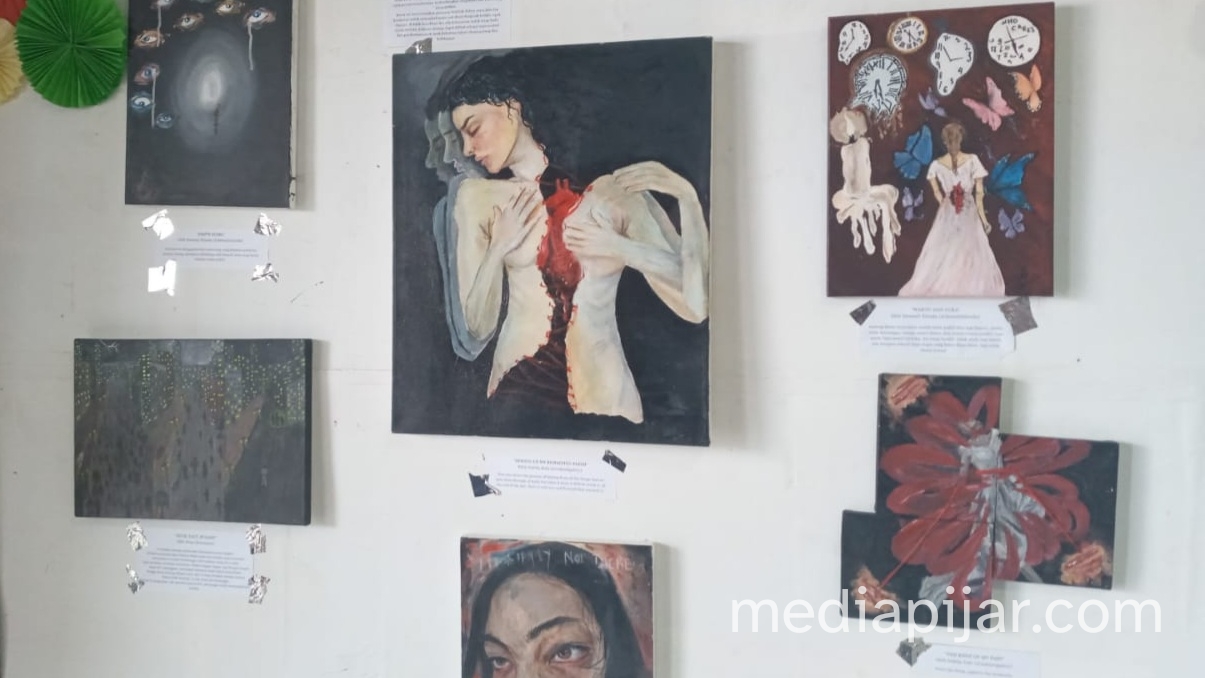 Pegelaran Teater dan Pameran Seni Lukis “Layar Kata: Saat Dunia Tak Menunggumu” Sentuh Realitas Generasi Sandwich - www.mediapijar.com