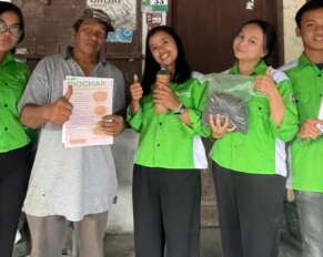 Mahasiswa KKNT 09 Lintas Disiplin Dorong Lingkungan Berkelanjutan di Desa Dokan - www.mediapijar.com