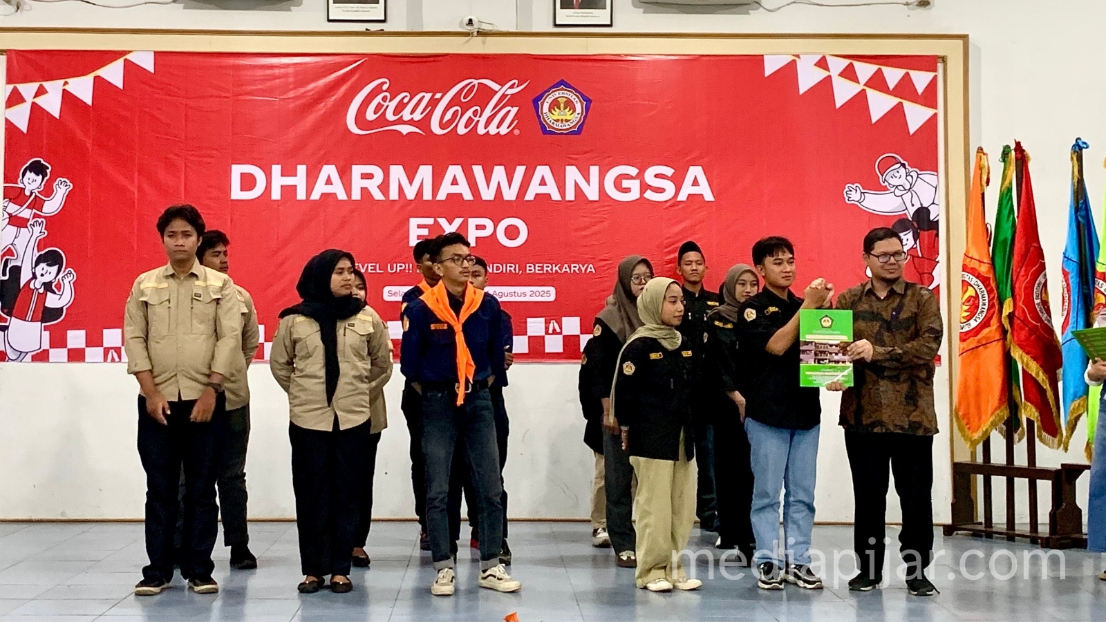 UKM Pers Dharmawangsa Lantik Pengurus Baru, Bangun Solidaritas dalam Menghasilkan Karya - www.mediapijar.com