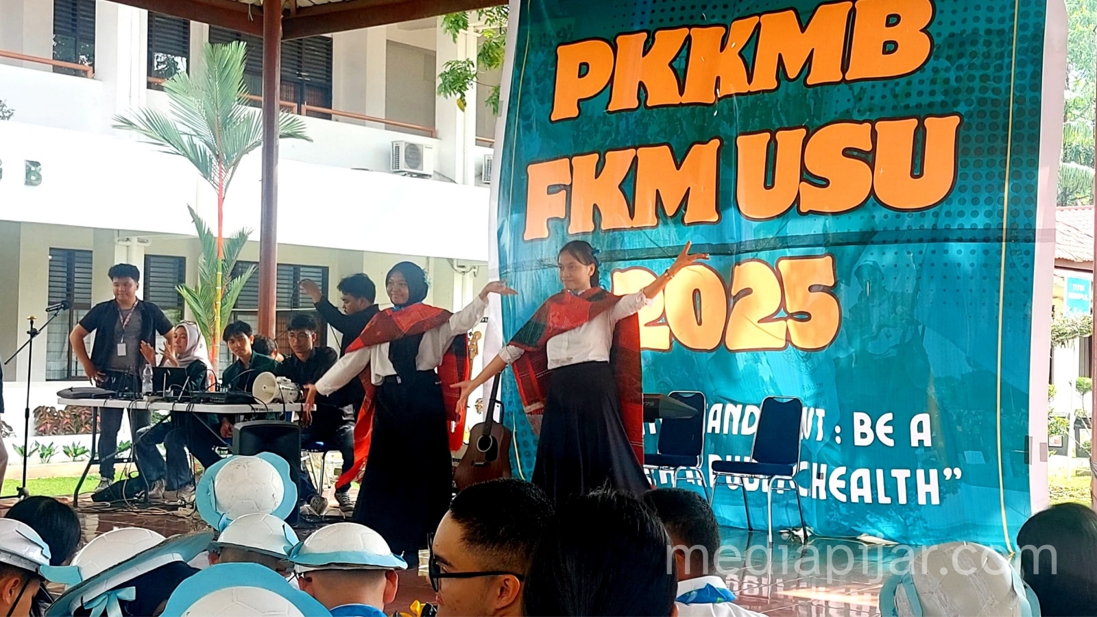 Mewujudkan Visi Menjadi Pionir Kesehatan melalui FKM Show PKKMB FKM USU 2025 - www.mediapijar.com