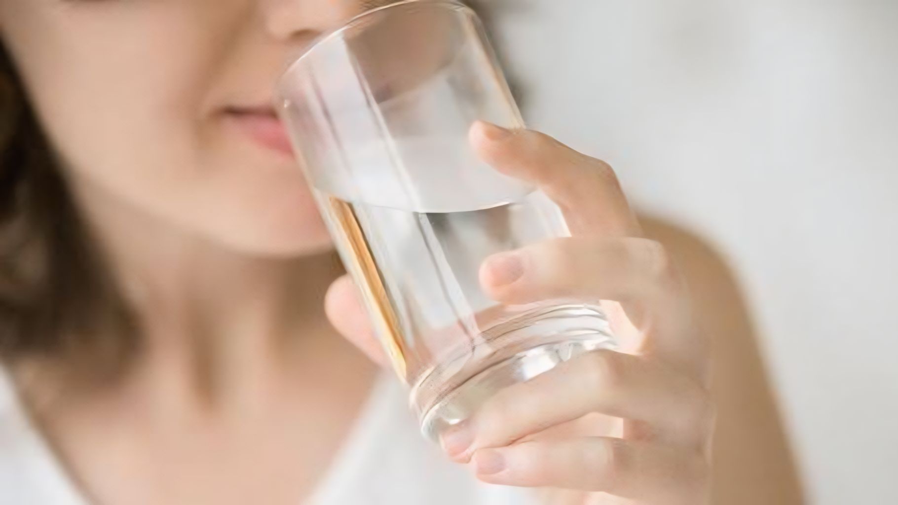 Mengenal Perbedaan Air Mineral dan Demineral yang Jarang Diketahui - www.mediapijar.com