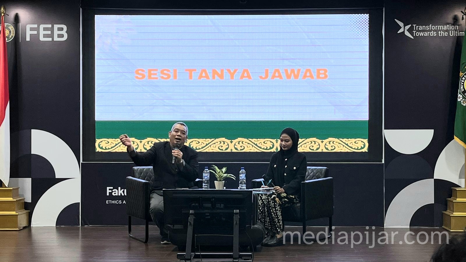 BEM FEB USU Menggelar Seminar Nasional Ekonomi 2025 dengan Tema Green Finance - www.mediapijar.com