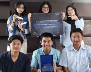 Enam mahasiswa S-1 Ilmu Komputer Universitas Sumatera Utara (USU) menorehkan prestasi pada ajang National Aeronautics and Space Administration (NASA) International Space Apps Challenge 2025. Tim yang menamakan diri mereka “Gerakan Cinta NASA Medan” ini meraih penghargaan Most Impactful Project di tahap lokal (Jakarta Chapter) dan terpilih sebagai Global Nominees. - www.mediapijar.com