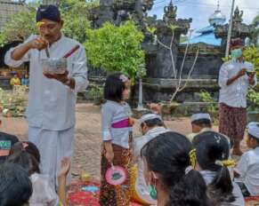 Nyepi di Medan, Umat Hindu Jalankan Ritual di Tengah Kota yang Tetap Ramai - www.mediapijar.com