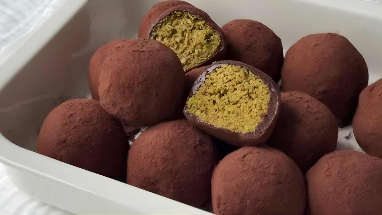 www.mediapijar.com - Dubai Chewy Cookie, Dessert Viral Korea yang Kini Meramaikan Kuliner Indonesia
