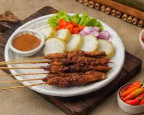 sate madura