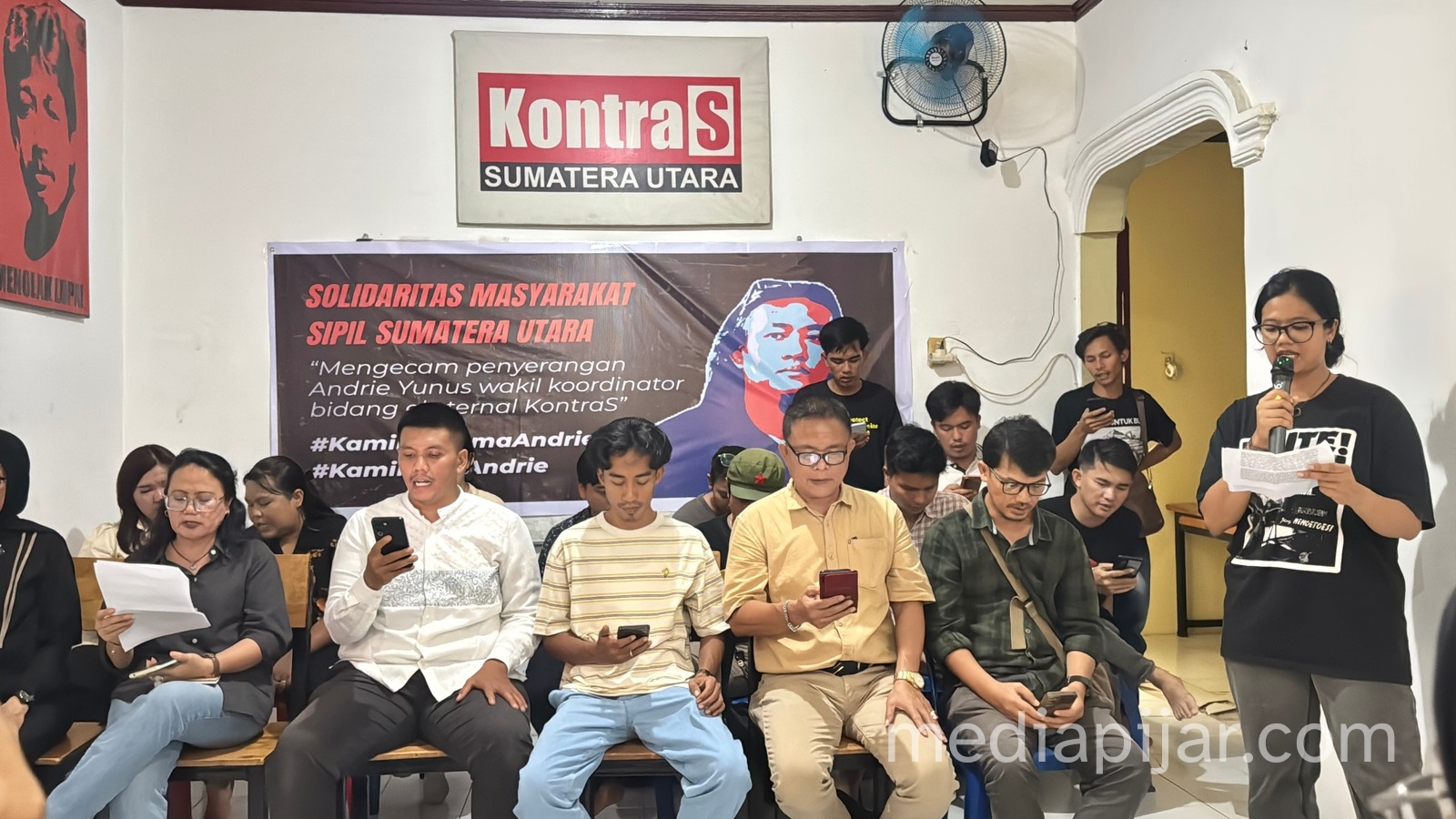 Gelar Konferensi Pers, KontraS Sumut Desak Negara Usut Tuntas Kasus Penyerangan Andrie Yunus - www.mediapijar.com