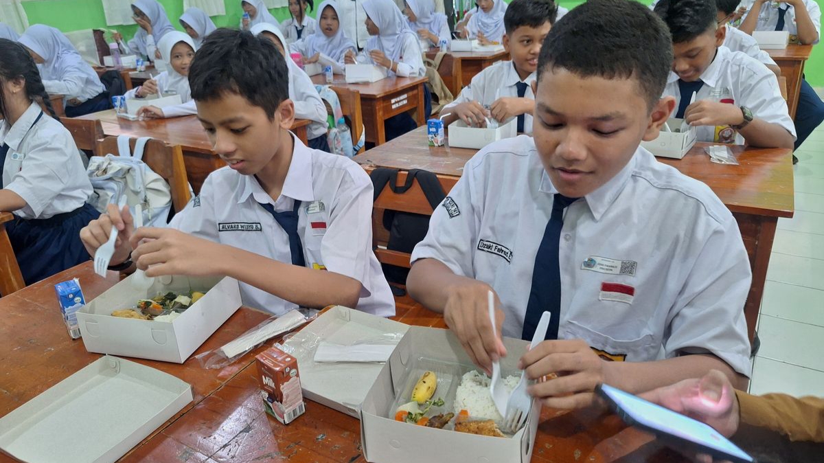 www.mediapijar.com - Hari Makanan Sekolah Internasional, Pentingnya Gizi Seimbang bagi Pelajar Kesadaran Gizi yang Harus Didapatkan Seorang Anak dalam Hari Makanan Sekolah Internasional