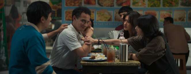 Sepi yang Berubah Jadi Masalah dalam Film Tinggal Meninggal - www.mediapijar.com