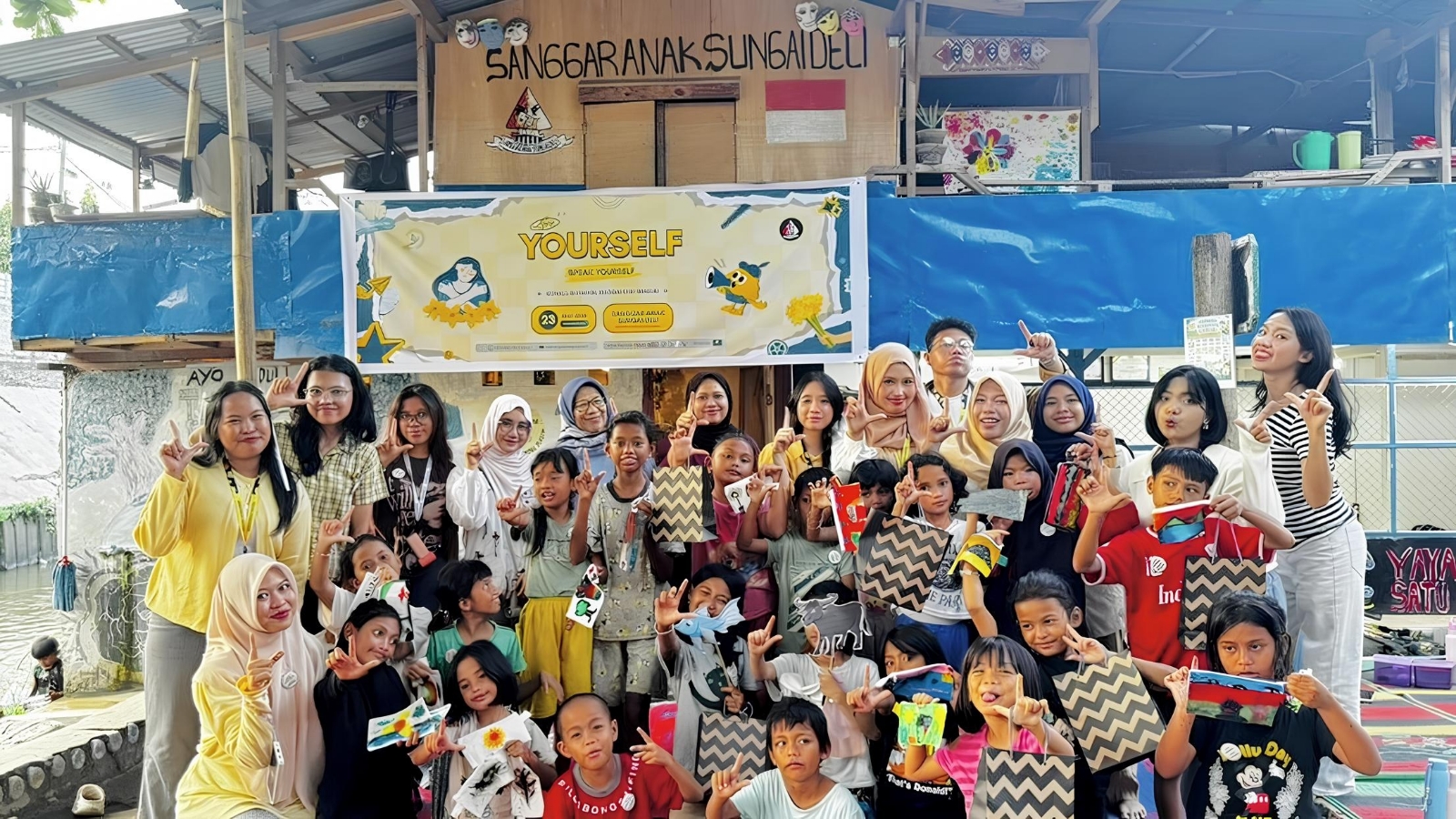 foto bersama lumira organizer