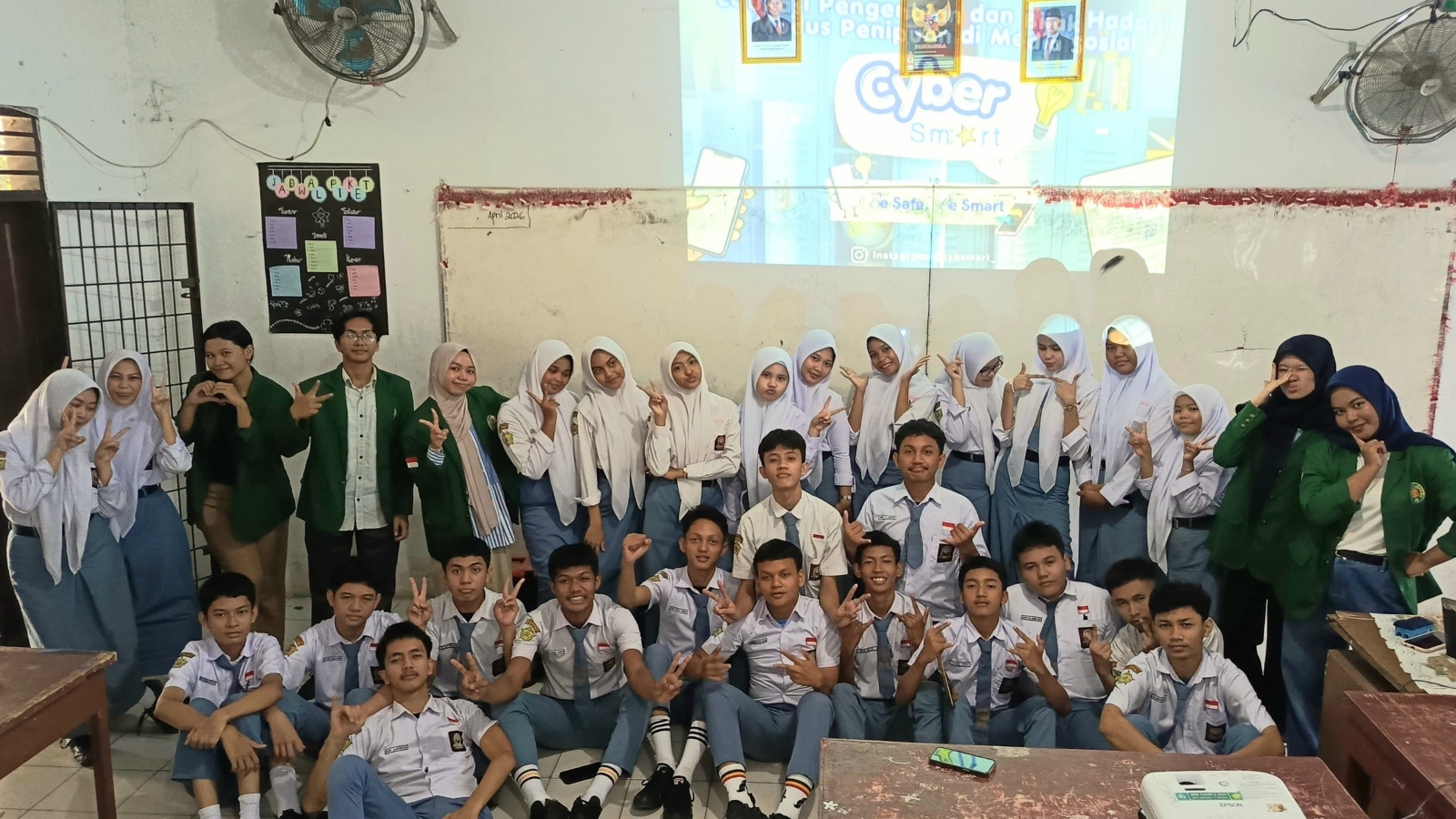 Kegiatan edukasi cybersmart