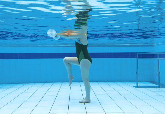 foto olahraga water pilates