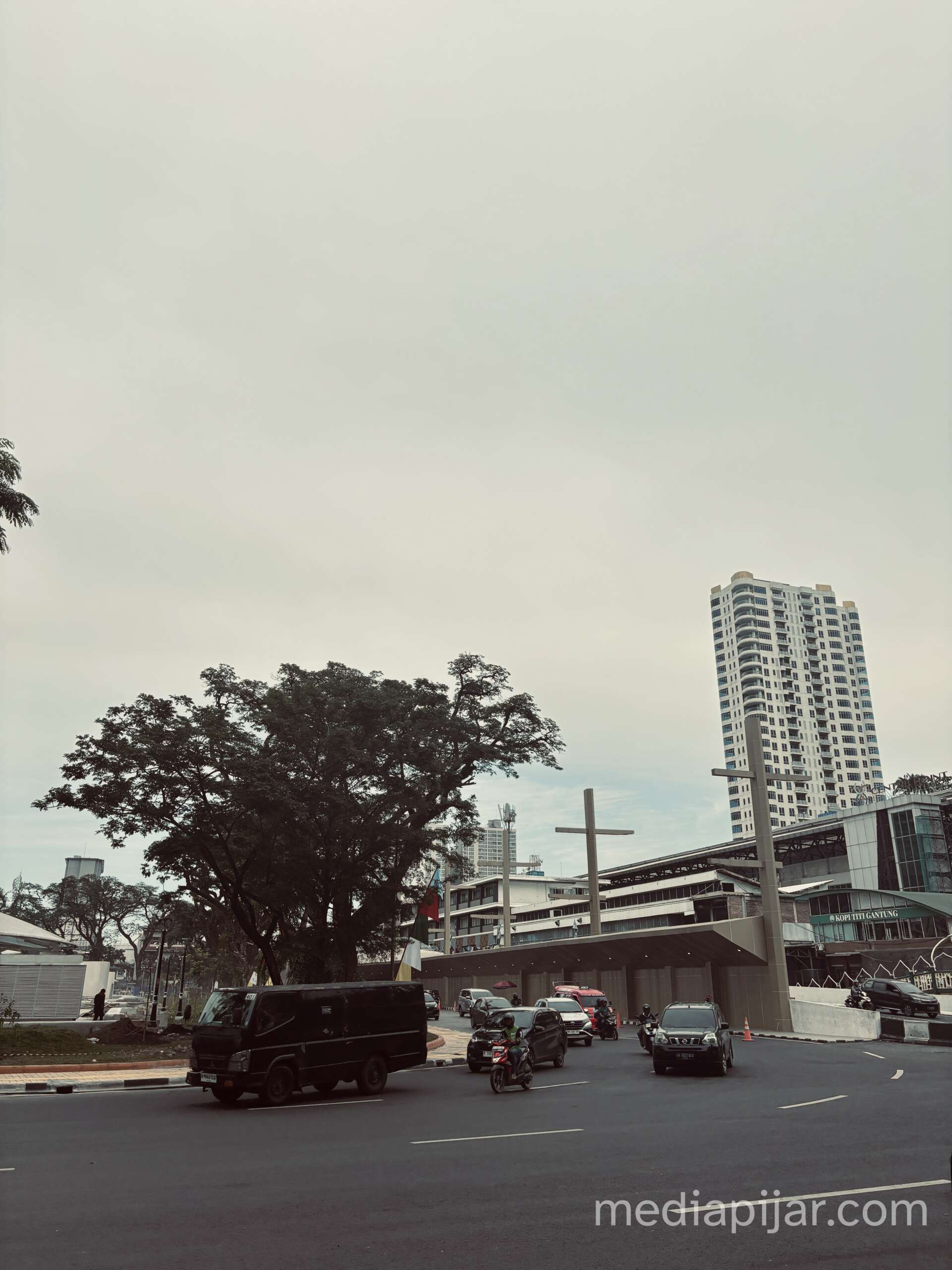suasana jalanan