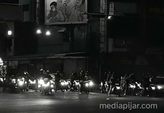 malam hari