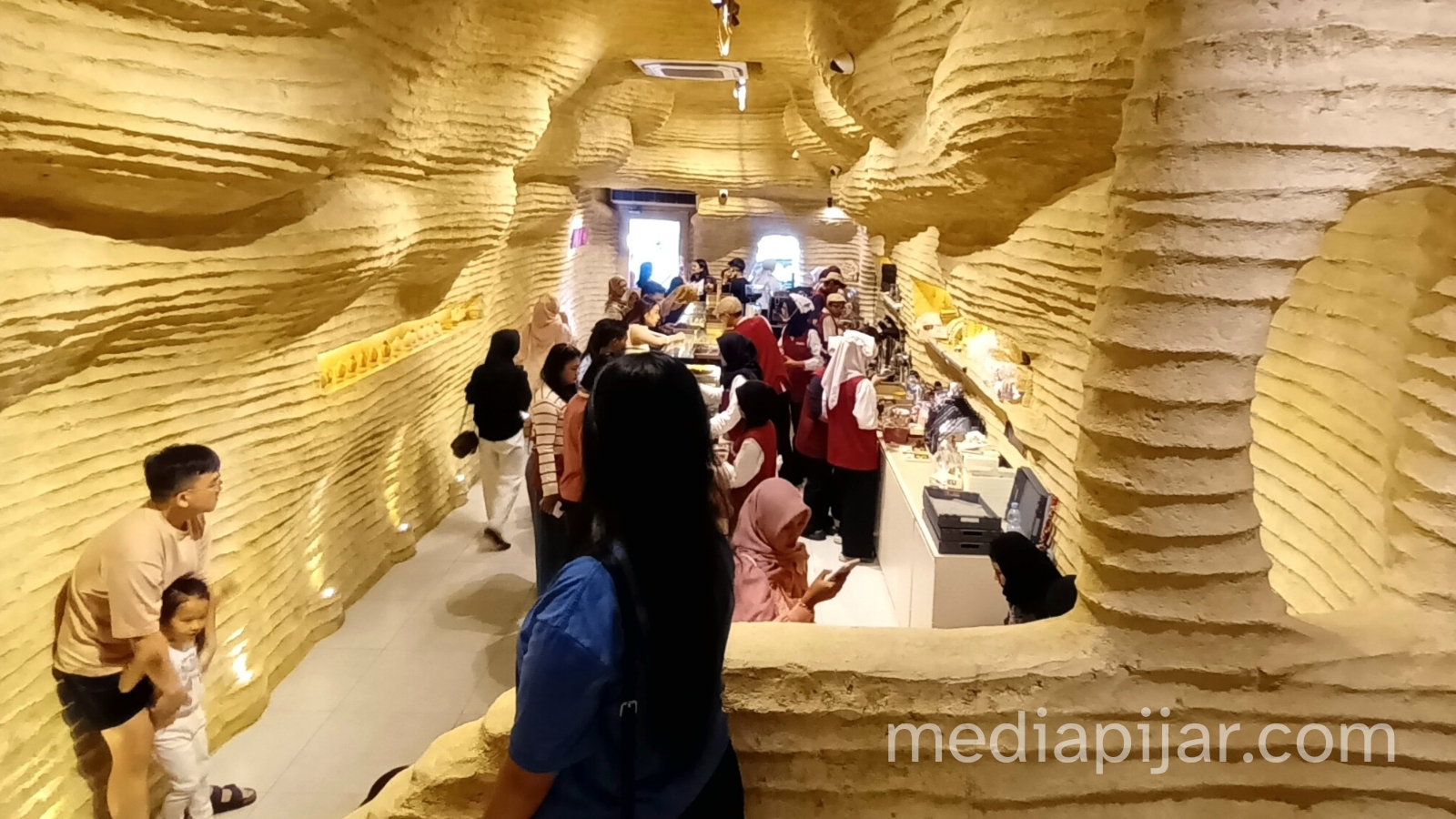 Lantai 1 Maru Bake House