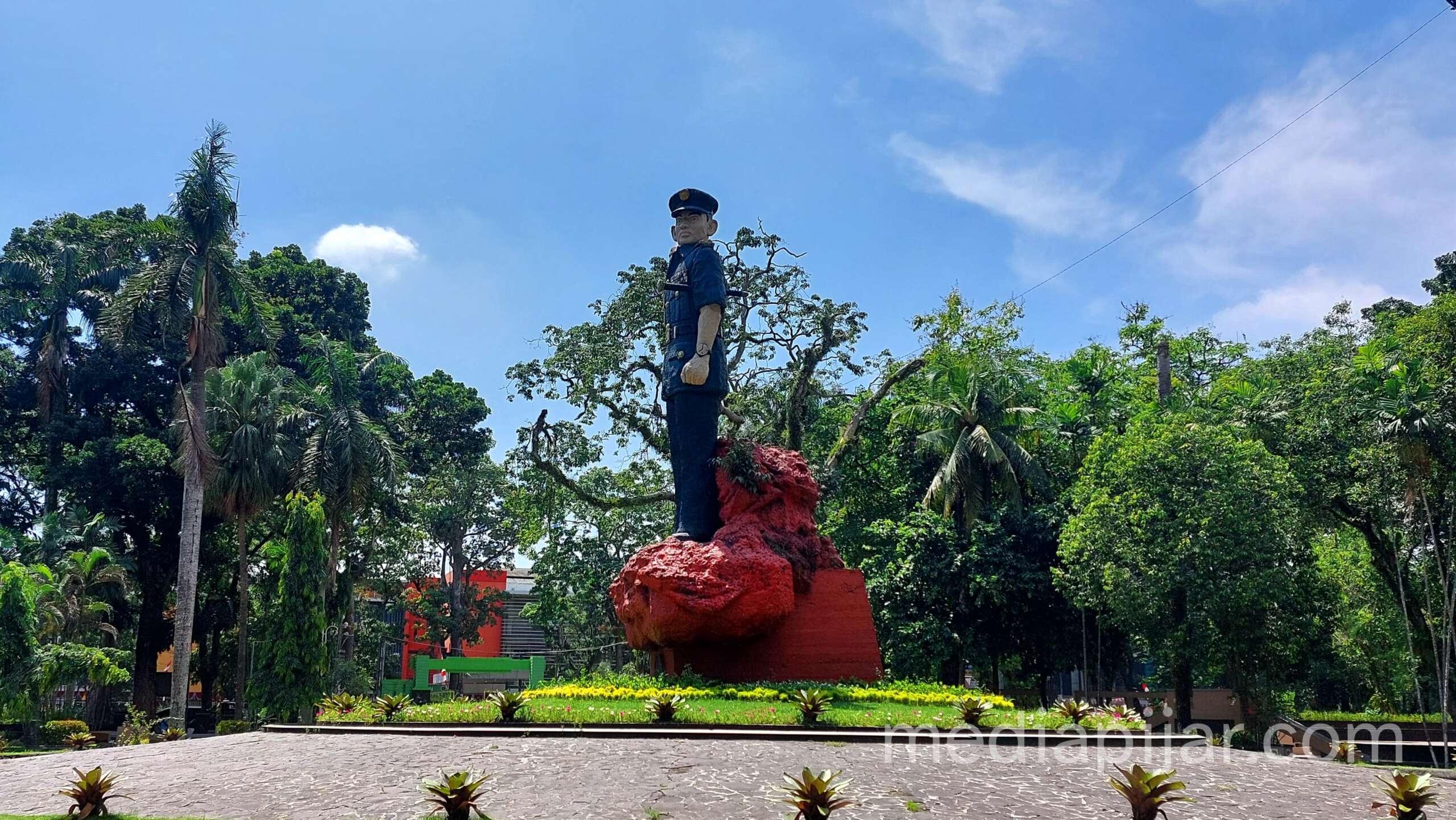 monumen jenderal